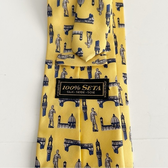 Yellow Patterned Men's Silk Tie - Picture 4 of 6